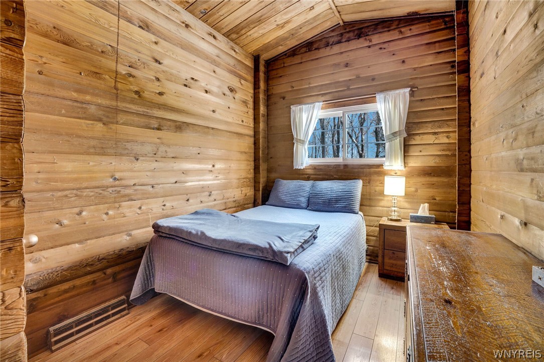 13357 Ward Road Holland, NY 14080 - Photo 24 of 37 Bed 1