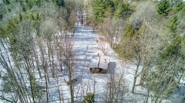 $189,900 | 13357 Ward Road, Holland, NY 14080