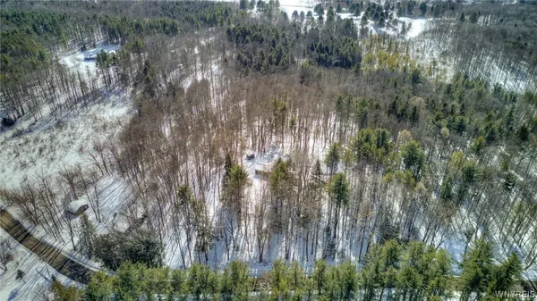 $189,900 | 13357 Ward Road, Holland, NY 14080