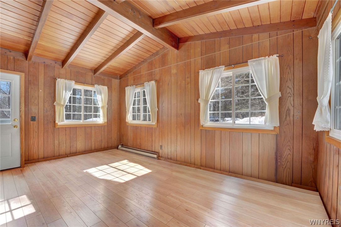 13357 Ward Road Holland, NY 14080 - Photo 8 of 37