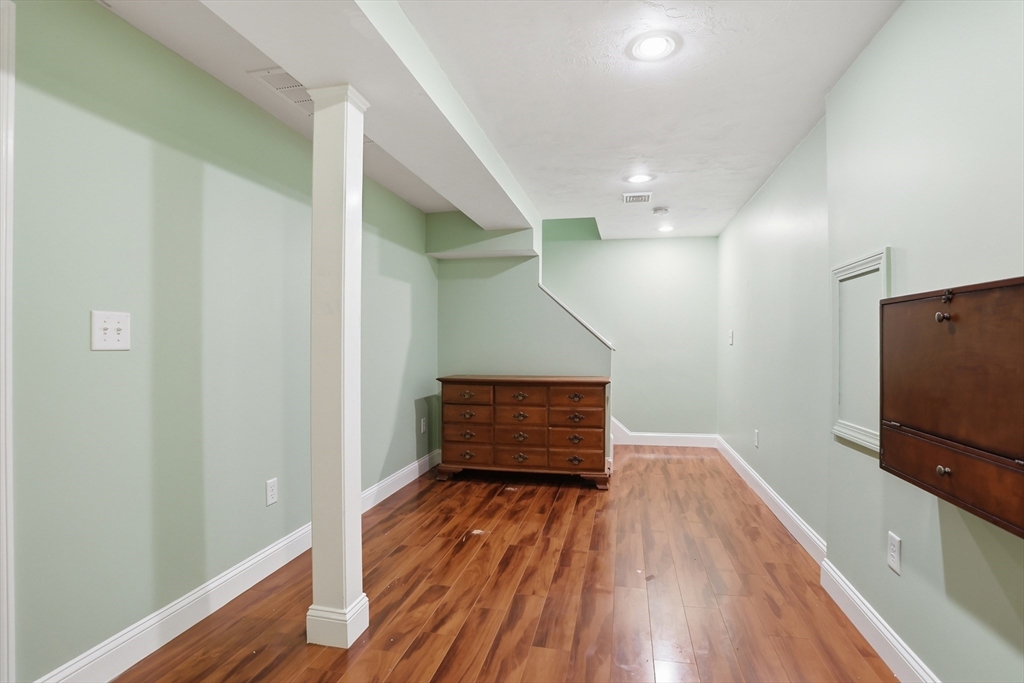 1185 Main Street, Unit 4 Clinton, MA 01510 - Photo 34 of 36