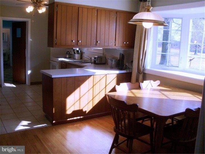 316 Freed Road Harleysville, PA 19438 - Photo 7 of 20 Kitchen