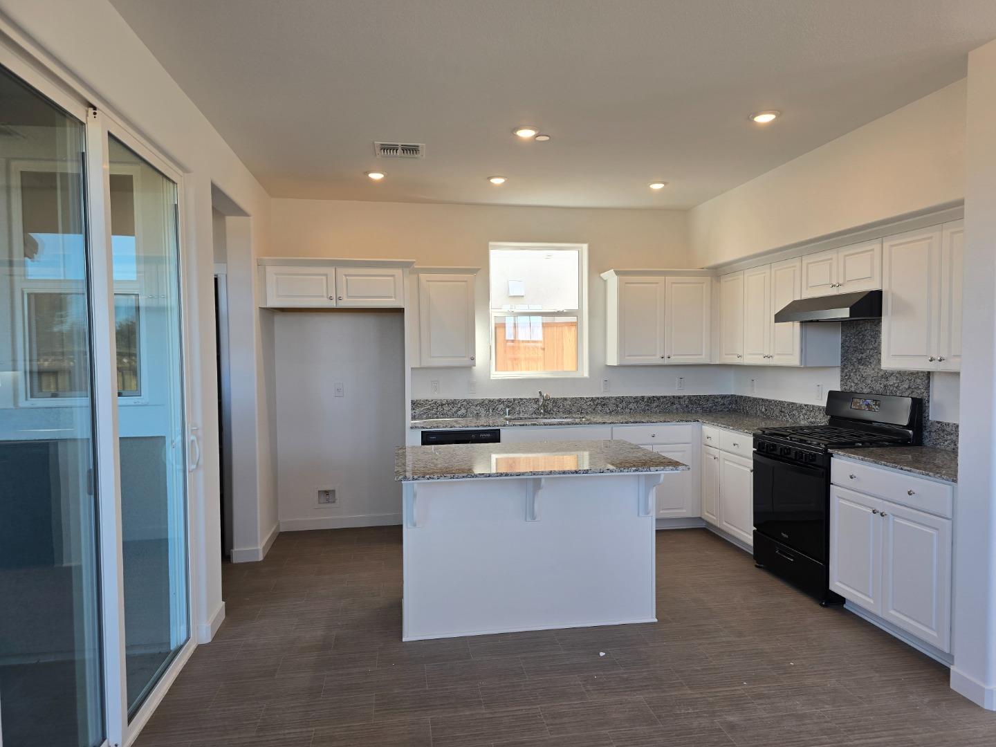 3093 Abrams Drive Marina, CA 93933 - Photo 4 of 14