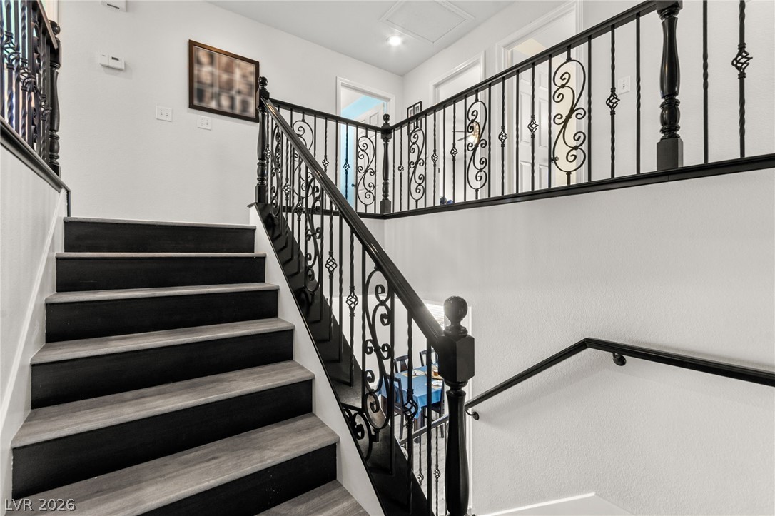 5601 Rocky Ravine Avenue Las Vegas, NV 89131 - Photo 34 of 71 View of stairway