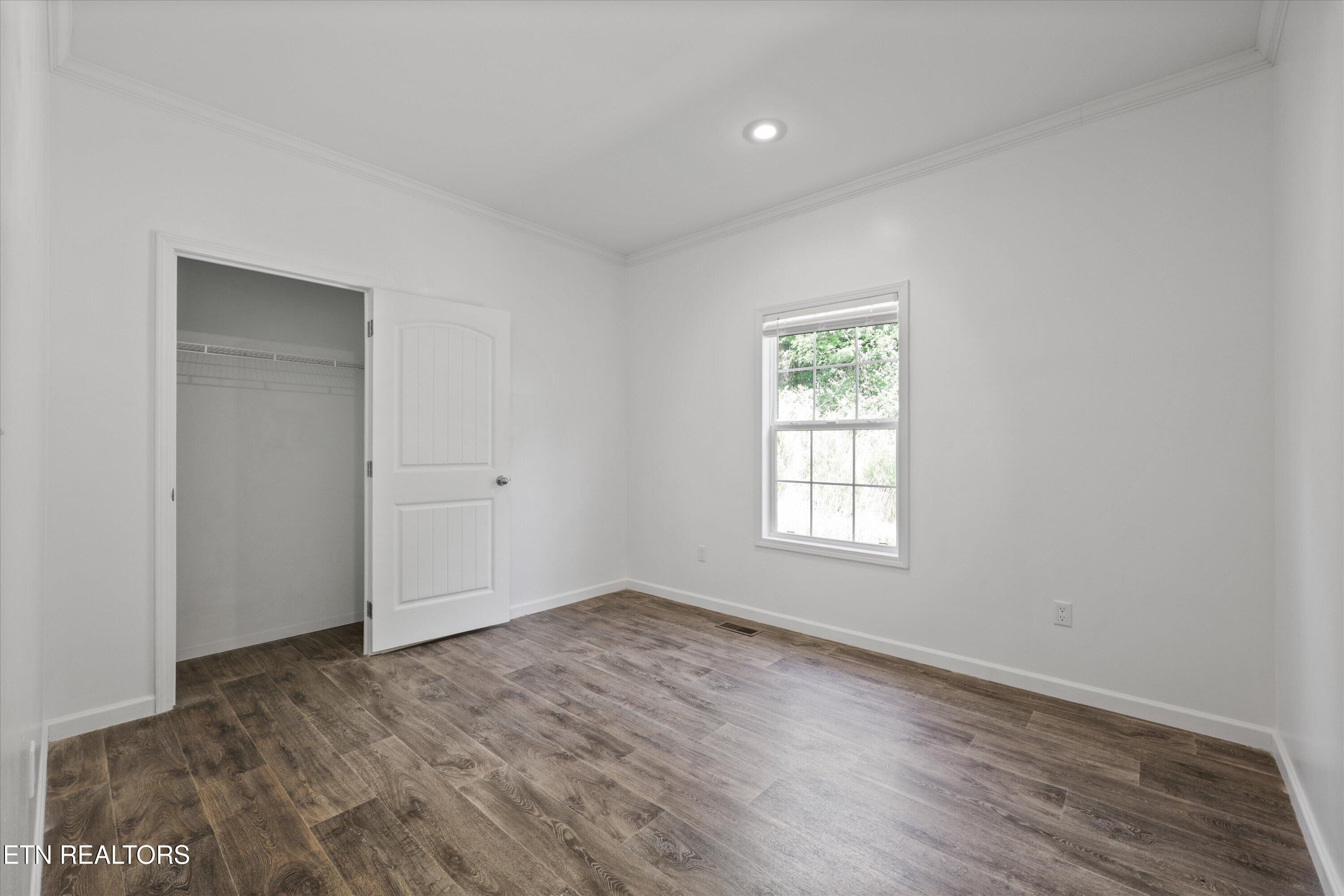 4323 McKamey Road Knoxville, TN 37921 - Photo 24 of 29 Third Bedroom