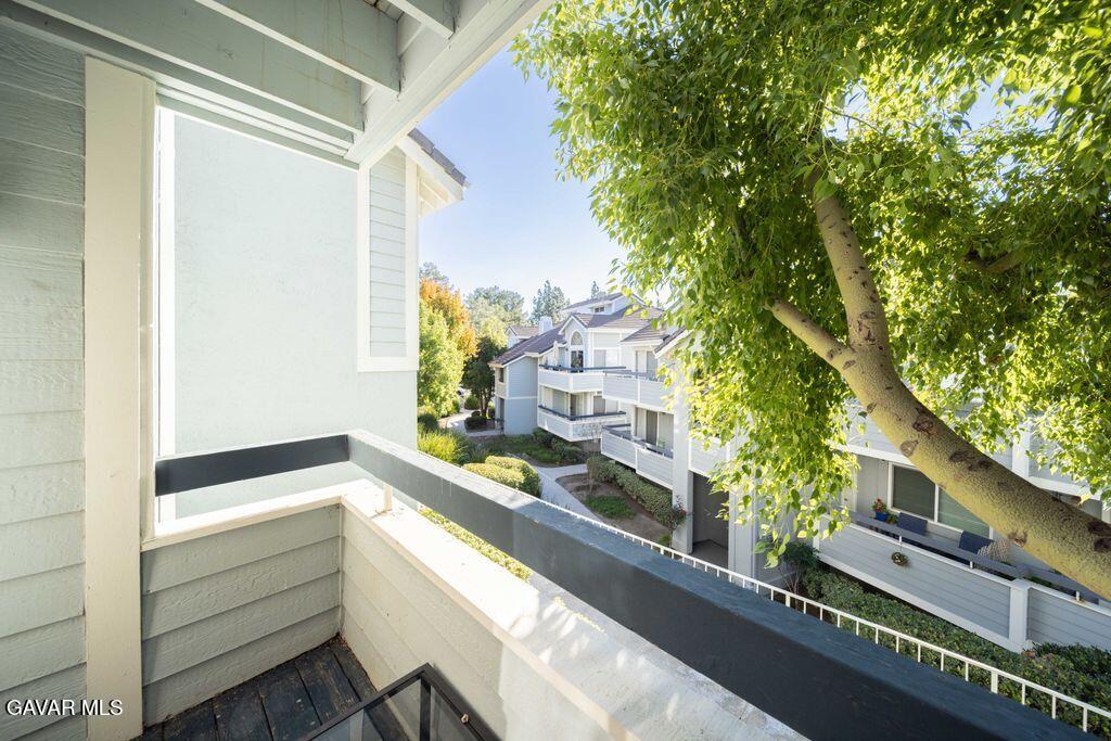 20345 Rue Crevier, Unit 507 Santa Clarita, CA 91351 - Photo 17 of 20 12