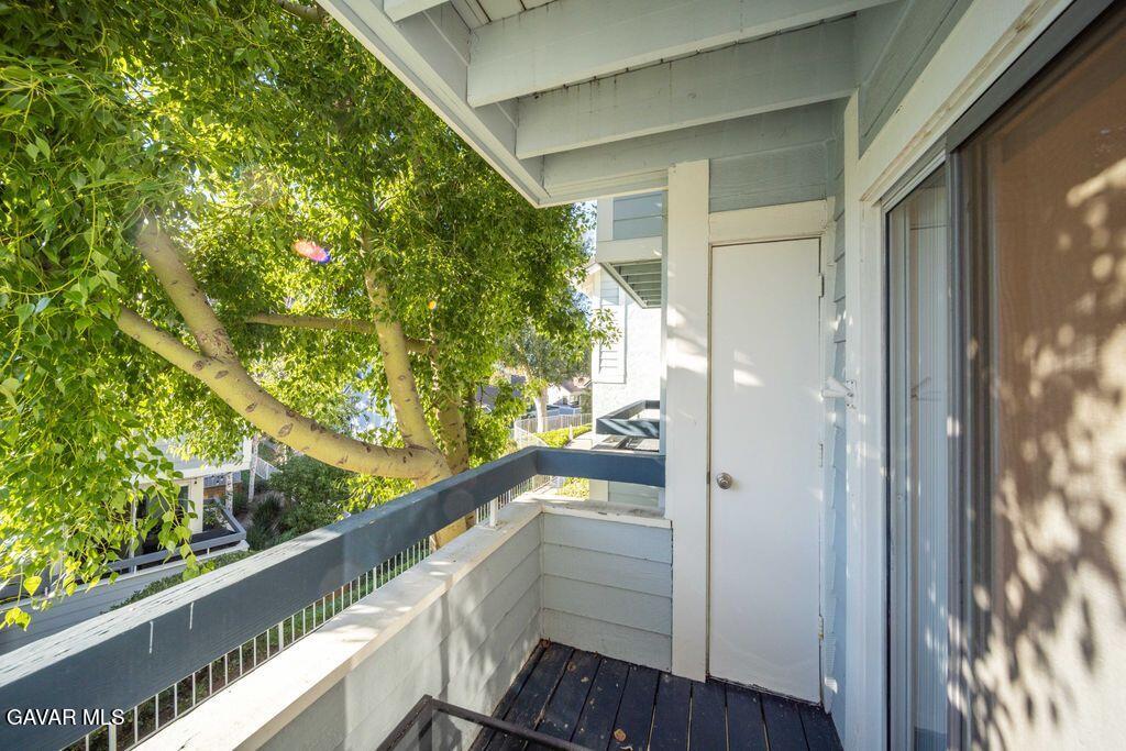 20345 Rue Crevier, Unit 507 Santa Clarita, CA 91351 - Photo 18 of 20 13