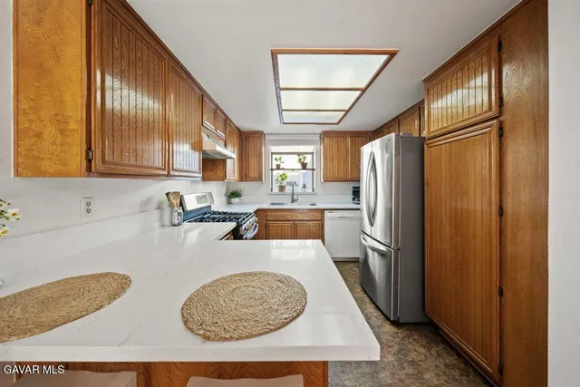 $410,000 | 20345 Rue Crevier, Unit 507, Santa Clarita, CA 91351