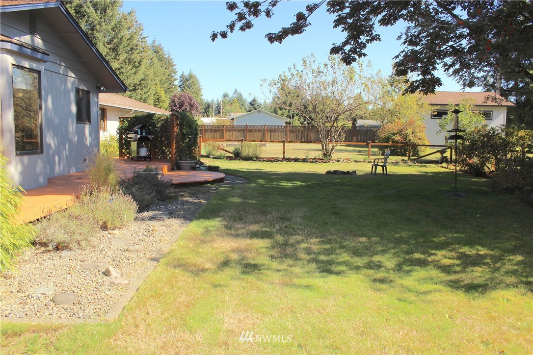 8515 176th Avenue Southwest Rochester, WA 98579 - Photo 7 of 25