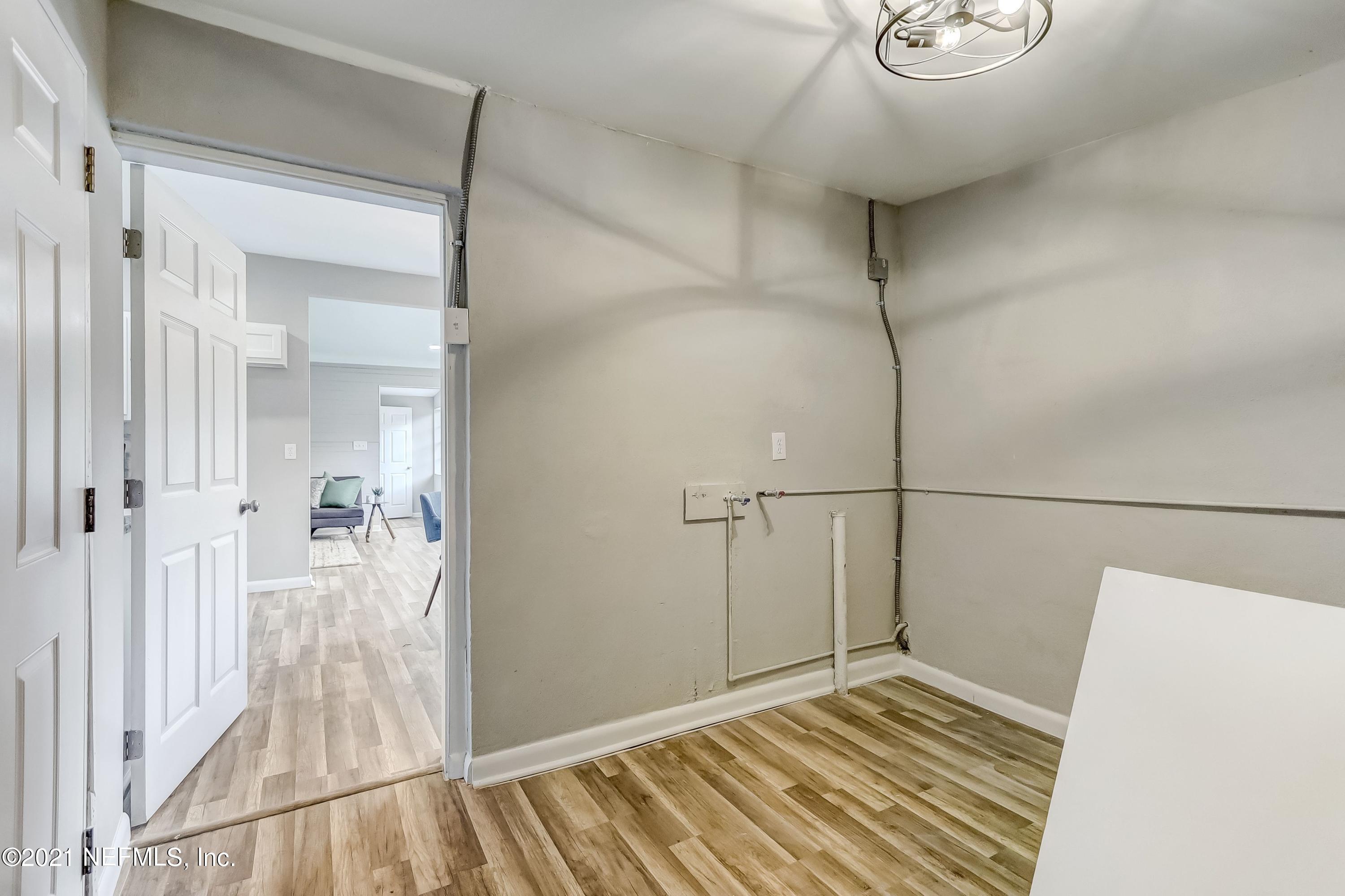 6914 Rollo Road Jacksonville, FL 32205 - Photo 27 of 31