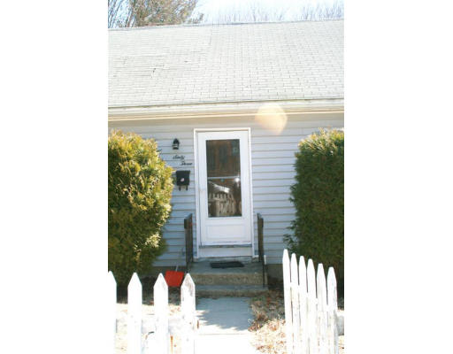 63 Wingate Road Weymouth, MA 02189 - Photo 17 of 23 Gallery Image 17