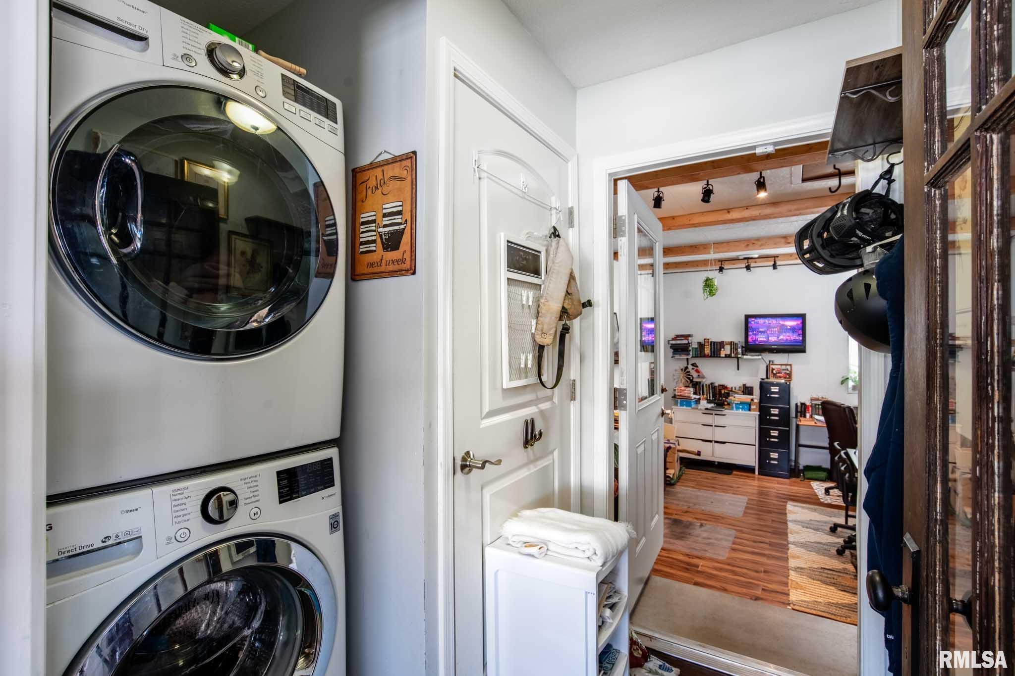 1135 Palzo Road Creal Springs, IL 62922 - Photo 22 of 40