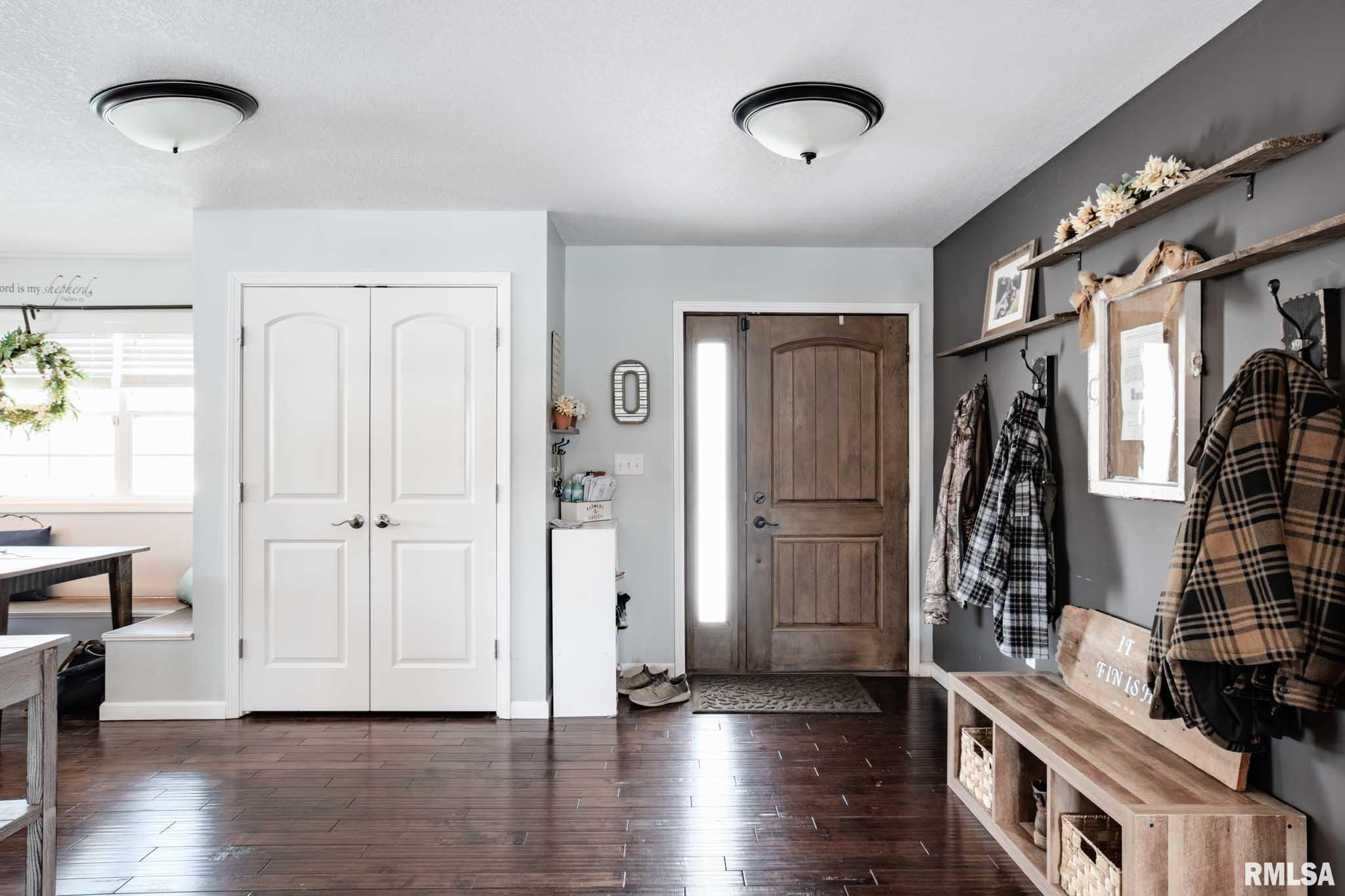 1135 Palzo Road Creal Springs, IL 62922 - Photo 4 of 40