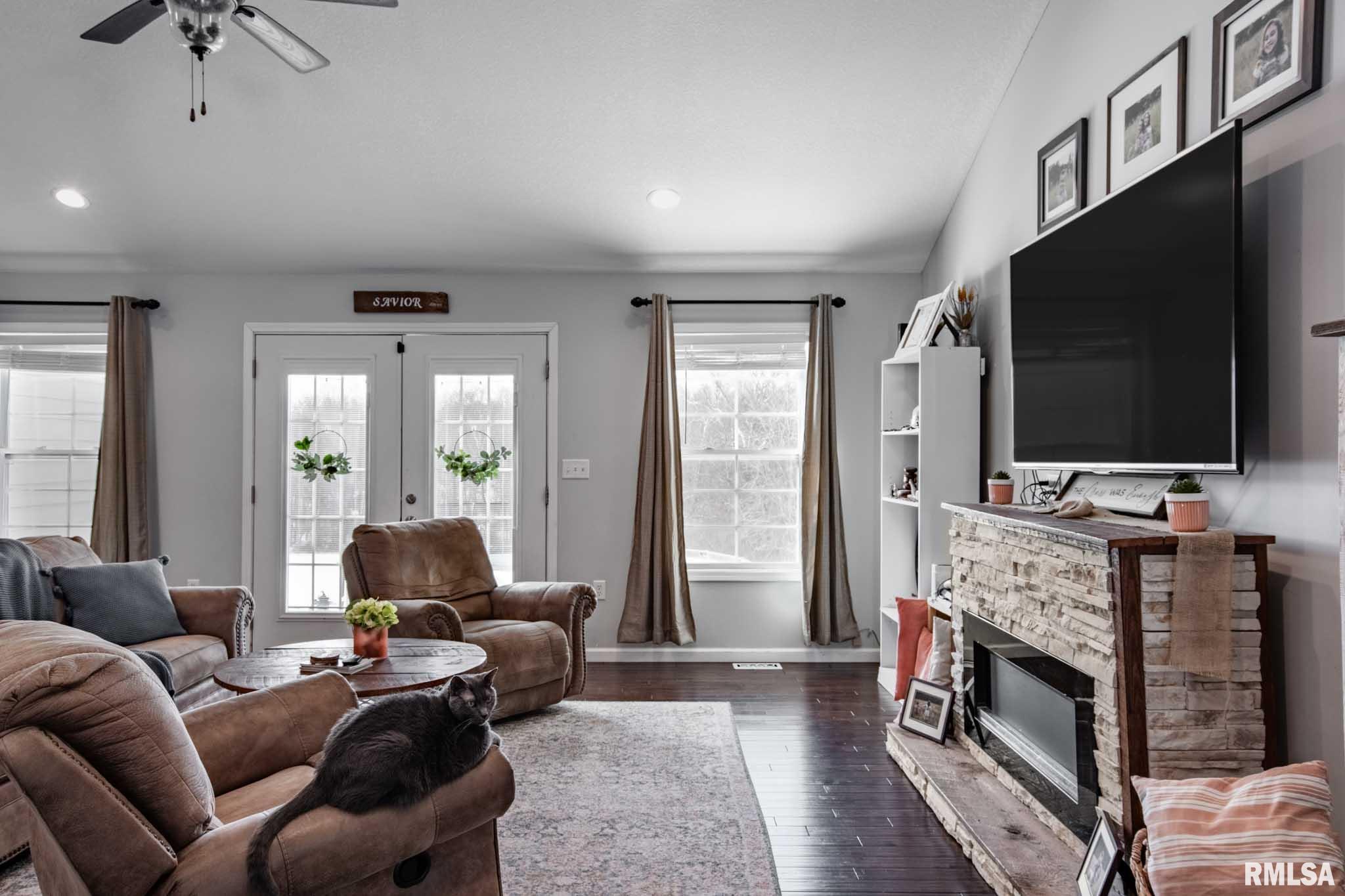 1135 Palzo Road Creal Springs, IL 62922 - Photo 10 of 40