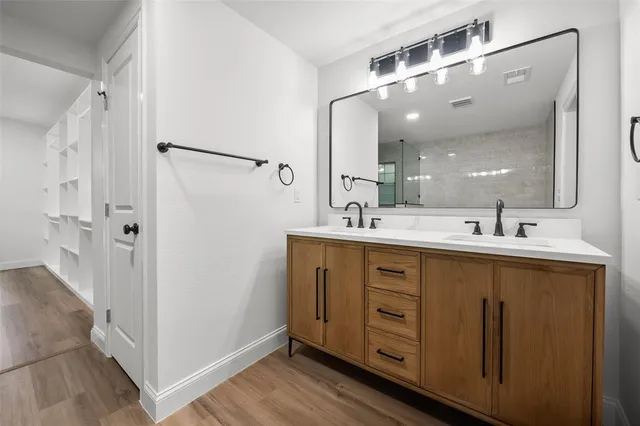 $309,900 | 114 Tarrant Drive, Euless, TX 76039