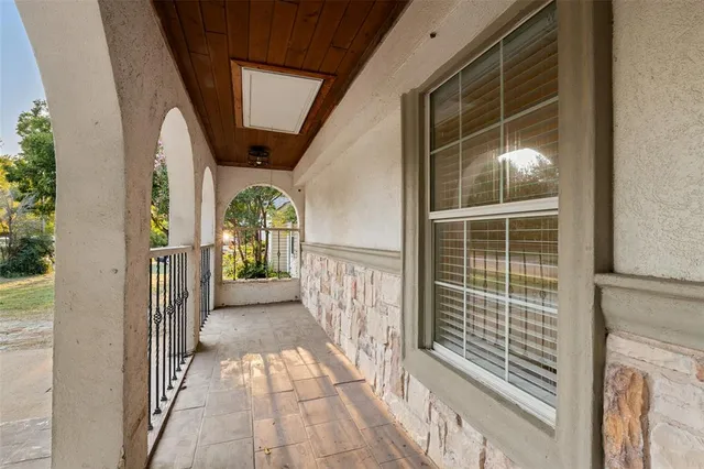 $309,900 | 114 Tarrant Drive, Euless, TX 76039