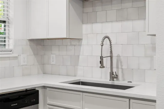 $309,900 | 114 Tarrant Drive, Euless, TX 76039