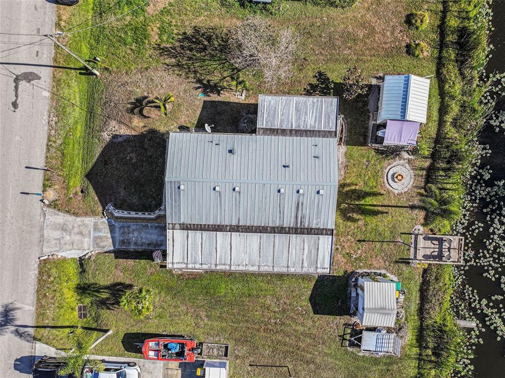 11305 Pineapple Road Punta Gorda, FL 33955 - Photo 27 of 30 a backyard of a house