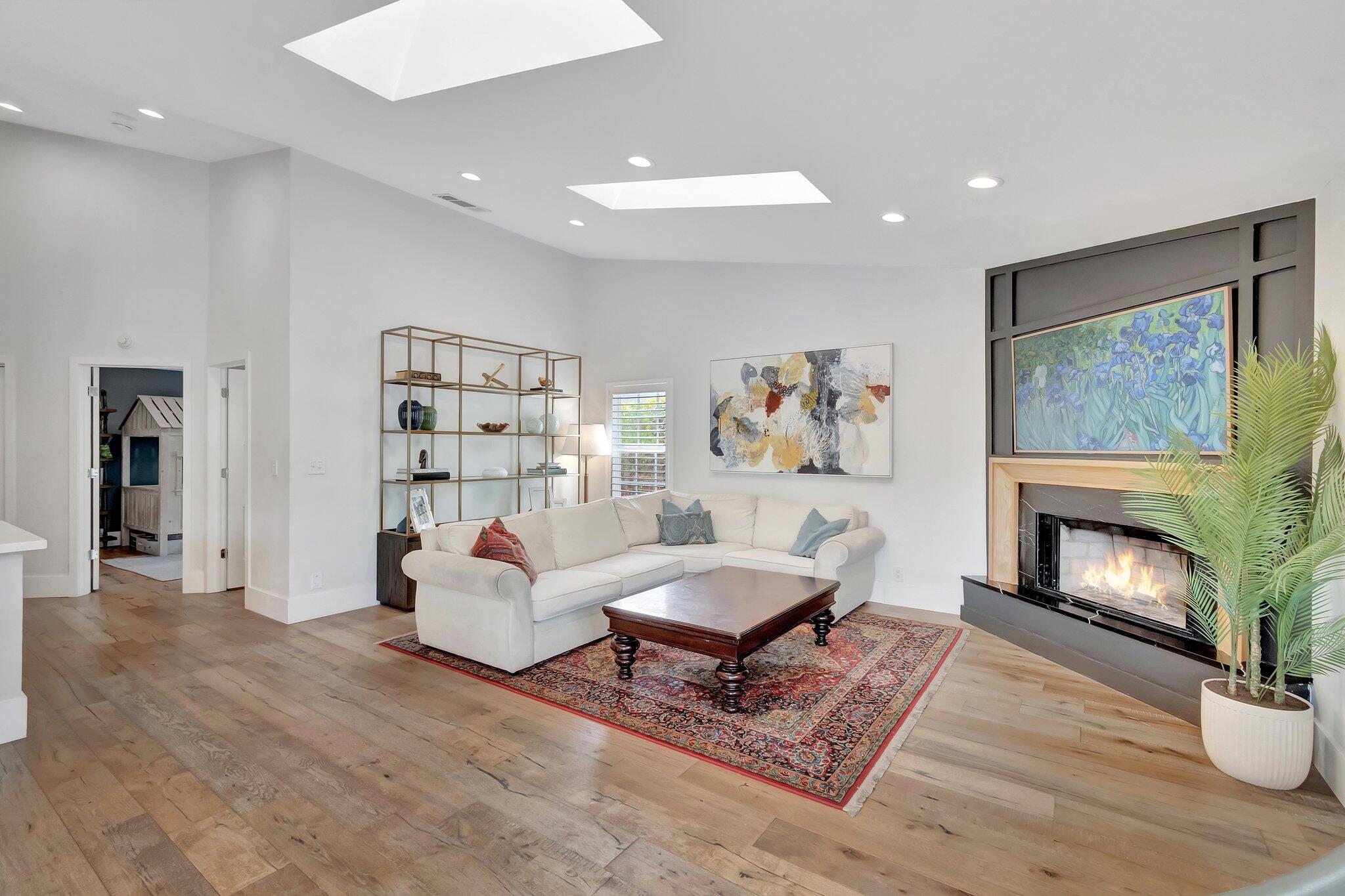 2921 Northwest 25th Way Boca Raton, FL 33434 - Photo 6 of 28 Family room