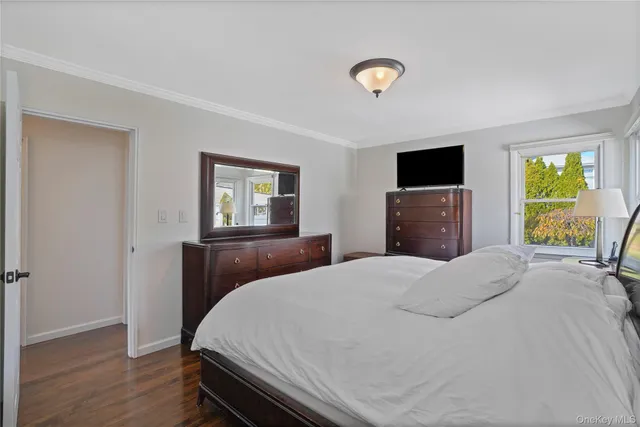 $979,999 | 91-03 156th Avenue | Rockwood Park