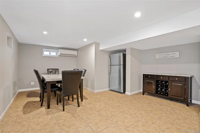 $979,999 | 91-03 156th Avenue | Rockwood Park