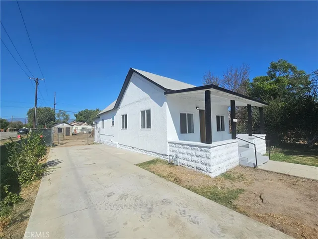 $495,000 | 207-207 East O Street, Colton, CA 92324