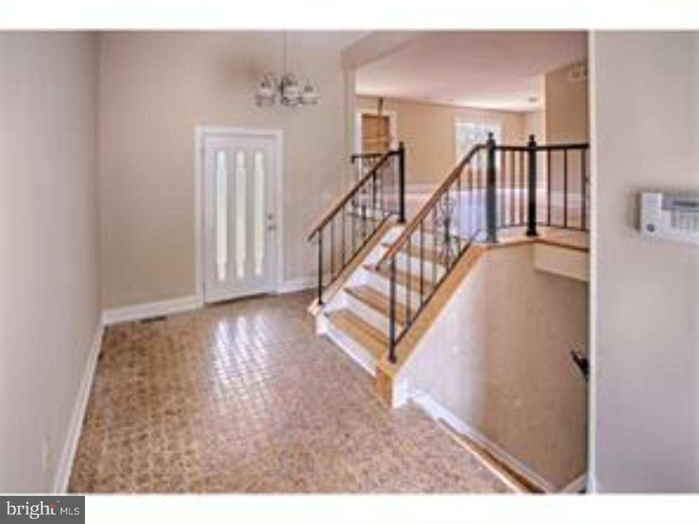 8 Millbridge Road Clementon, NJ 08021 - Photo 3 of 22