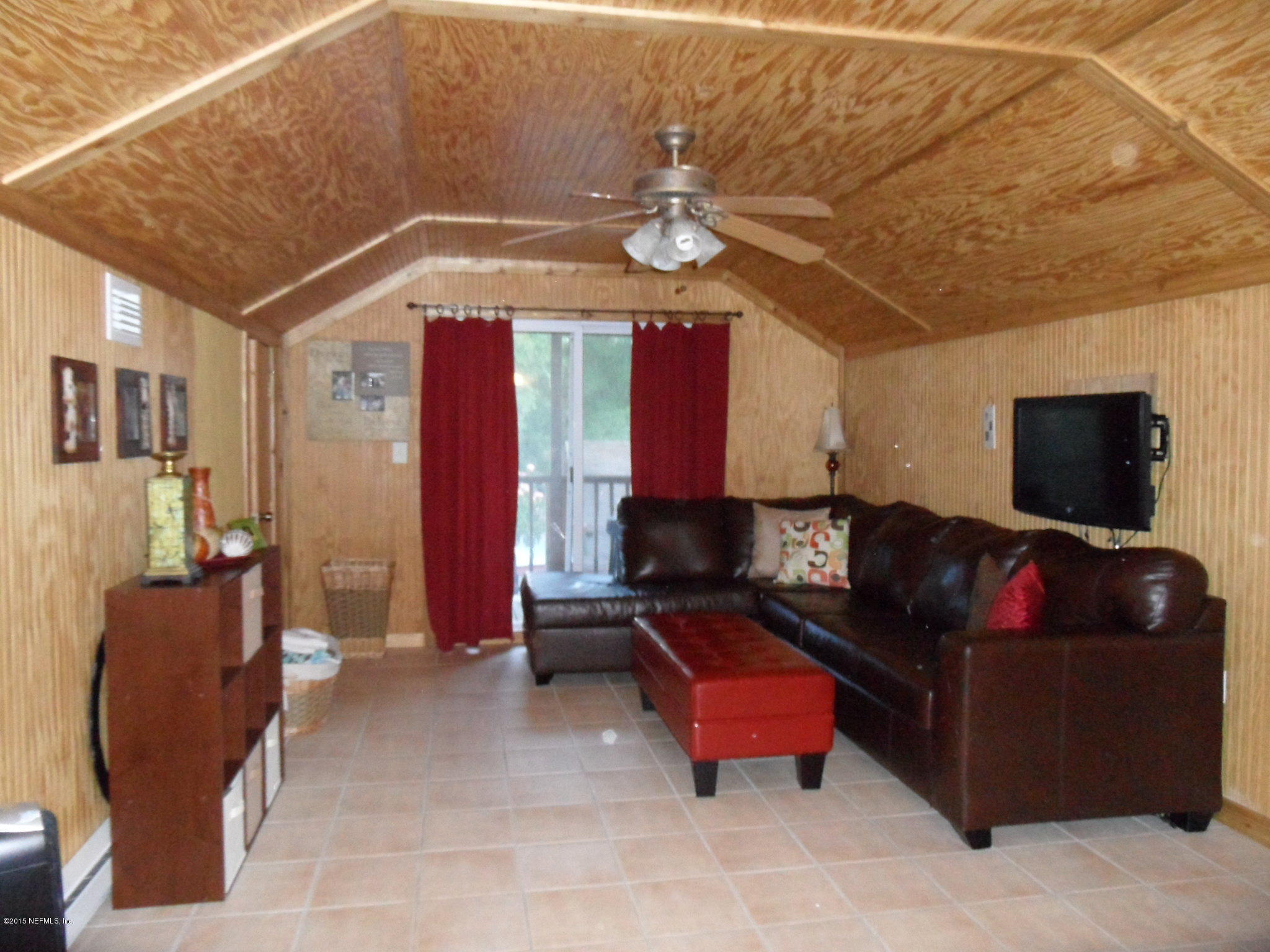 2873 Eagle Point Road Middleburg, FL 32068 - Photo 17 of 50 Living area in law qtr