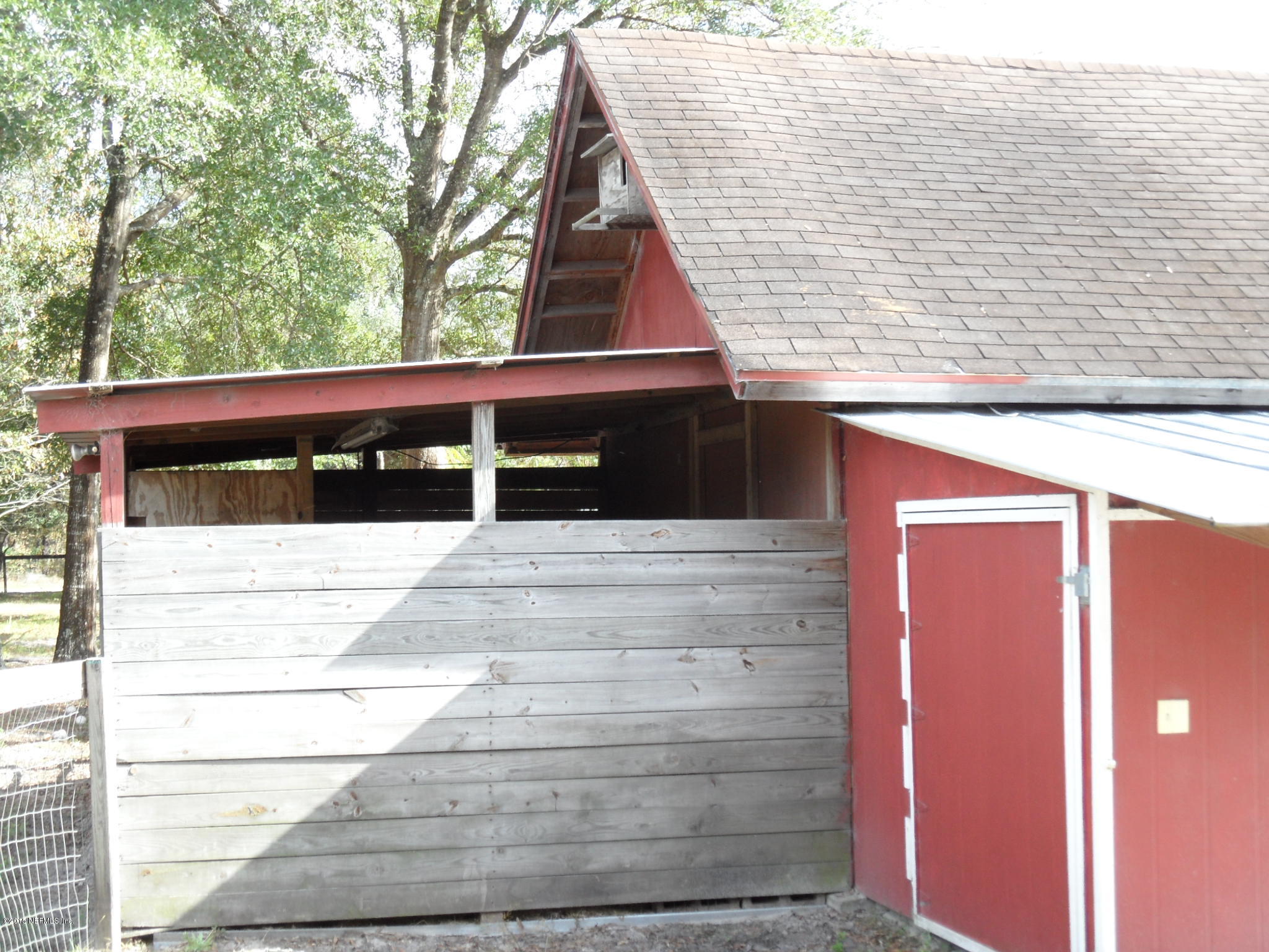 2873 Eagle Point Road Middleburg, FL 32068 - Photo 40 of 50 Stall attached to tack room