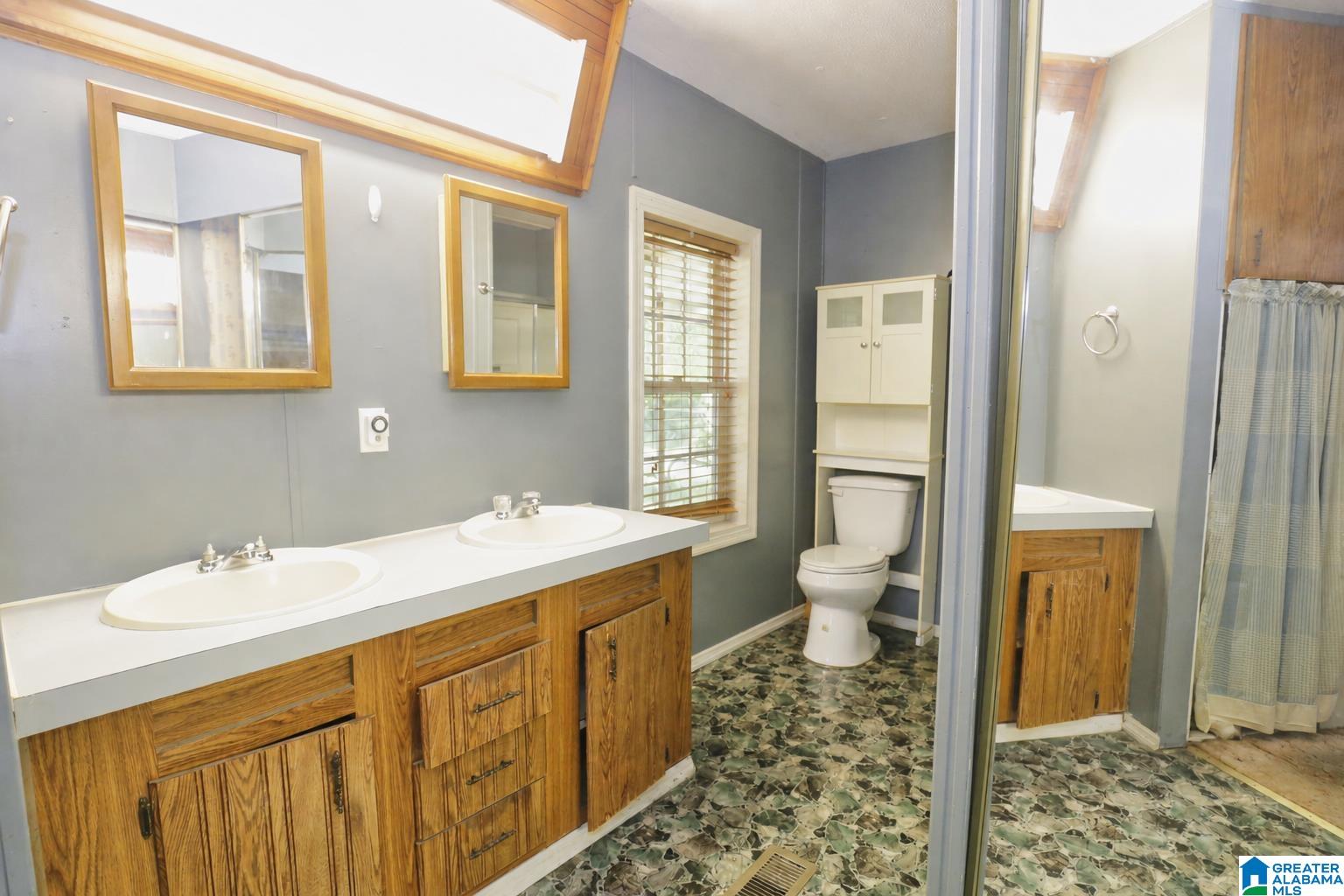 1045 Whites Gap Road Southeast Jacksonville, AL 36265 - Photo 15 of 23