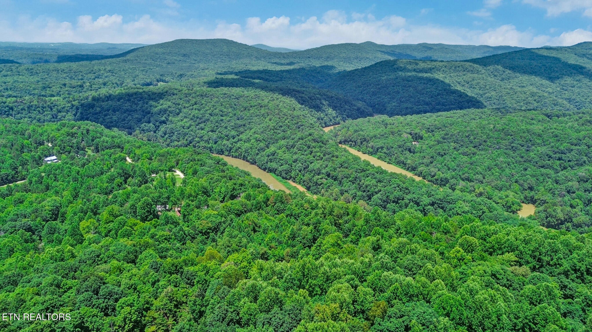 517 Big Sky Road Jamestown, TN 38556 - Photo 10 of 50