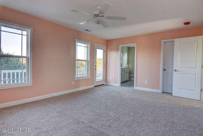 122 Atkinson Road Surf City, NC 28445 - Photo 21 of 51 122 Atkinson Rd Surf City NC-small-021-3