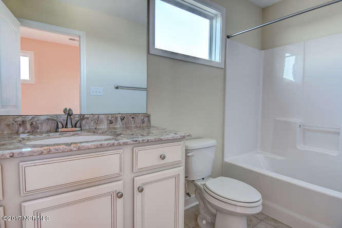 122 Atkinson Road Surf City, NC 28445 - Photo 40 of 51 122 Atkinson Rd Surf City NC-small-040-3