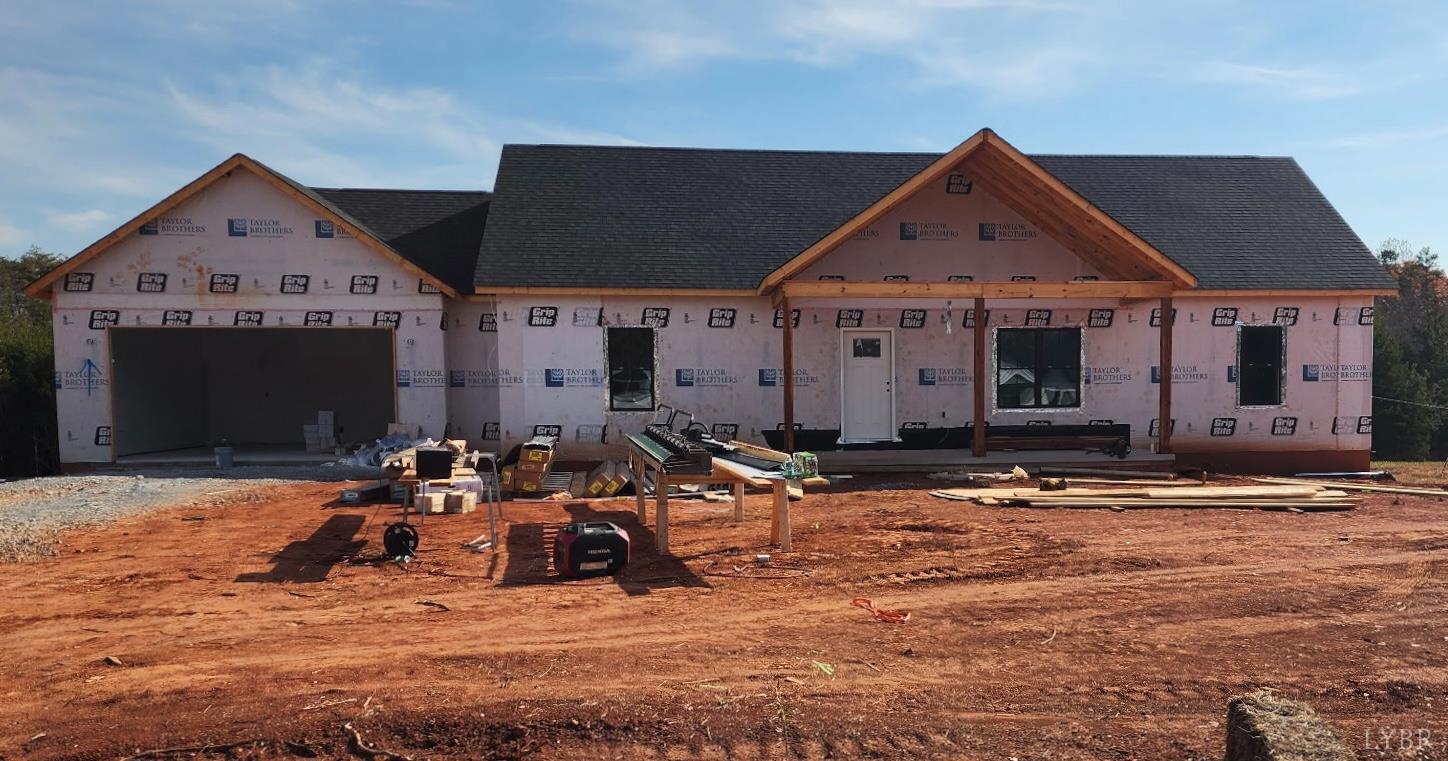 a view of a house with sitting area