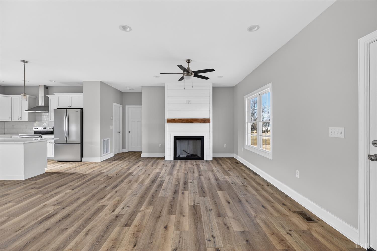 282 Pebble Road Rustburg, VA 24588 - Photo 4 of 52