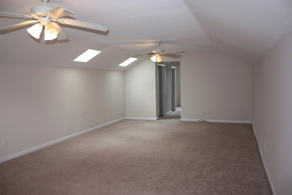 276 Westbrooke Road Summerville, SC 29486 - Photo 26 of 32 FROG5