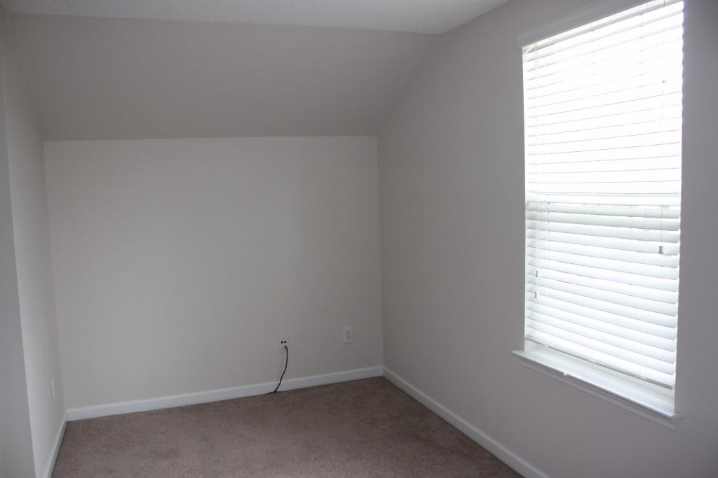 276 Westbrooke Road Summerville, SC 29486 - Photo 29 of 32 office area