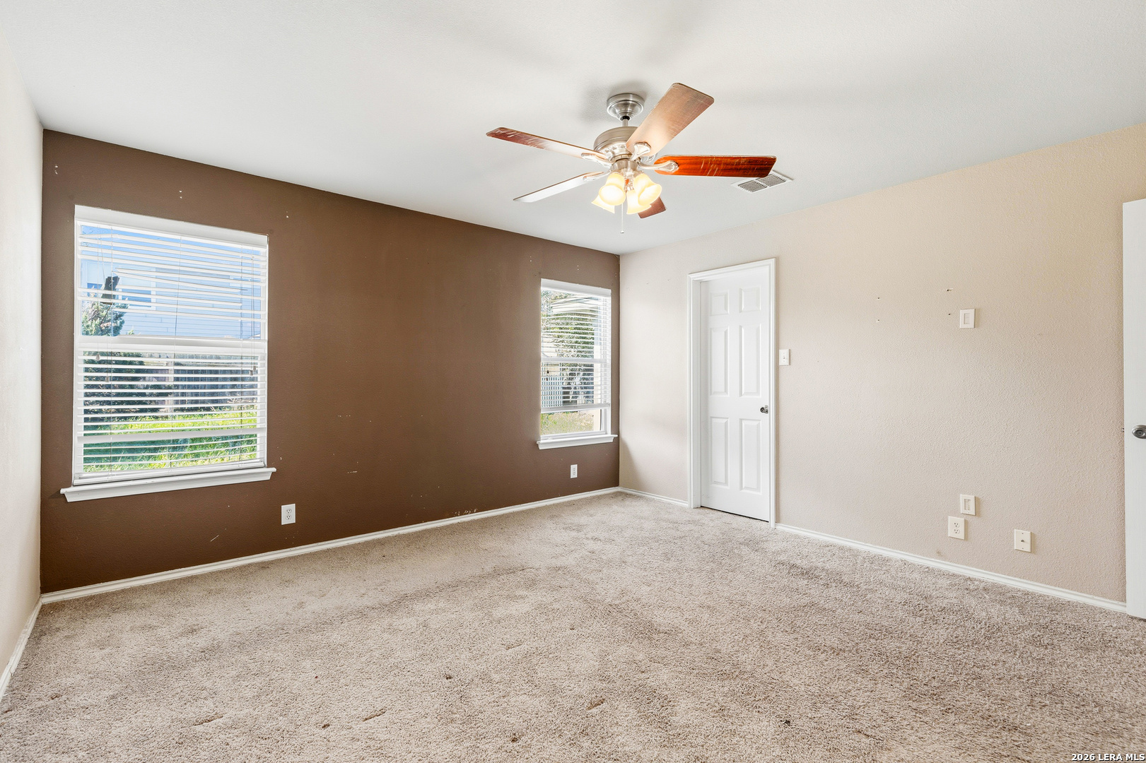 514 Erica Converse, TX 78109 - Photo 16 of 33