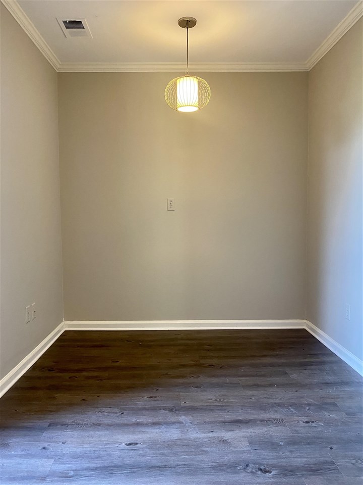 214 South Walnut Bend Road Memphis, TN 38018 - Photo 9 of 24 Located off the kitchen.