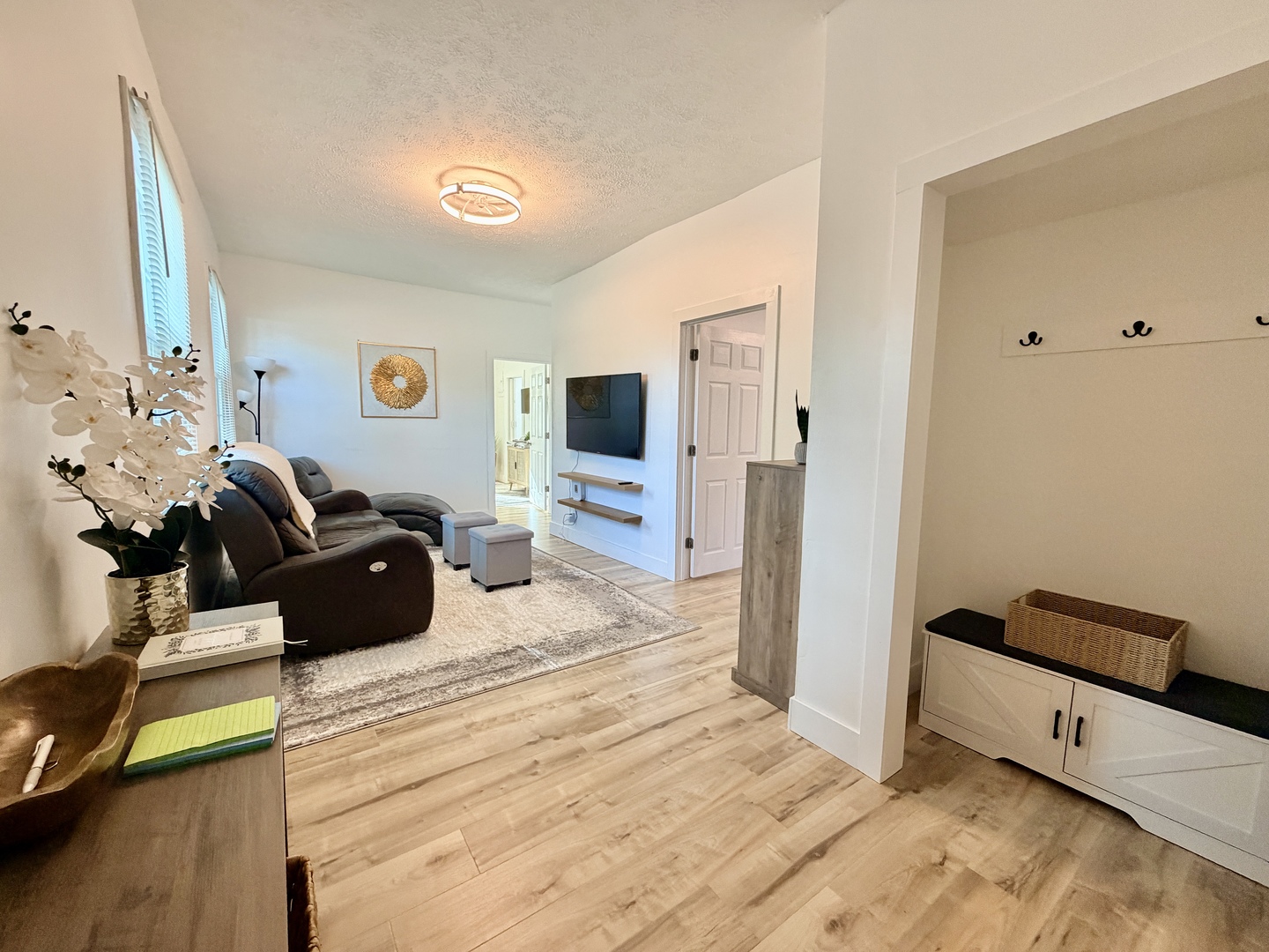 1112 Ophia Street Metropolis, IL 62960 - Photo 10 of 32 a bed room with a bed and a tv