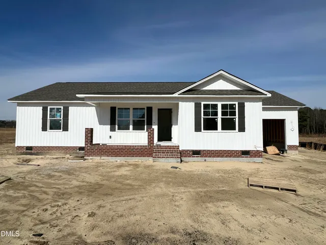 $319,900 | 177 Grace Pond Avenue, Benson, NC 27504