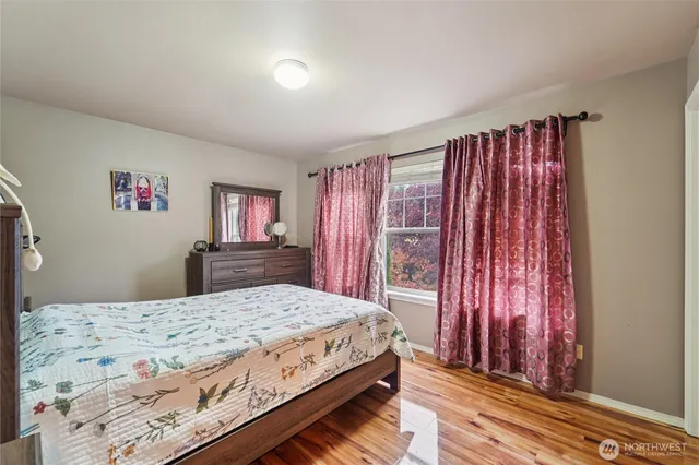 $4,800 | 10185 224th Avenue Northeast, Redmond, WA 98053