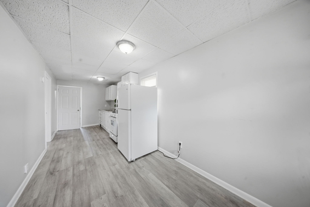 540 Armory Street Springfield, MA 01104 - Photo 16 of 28