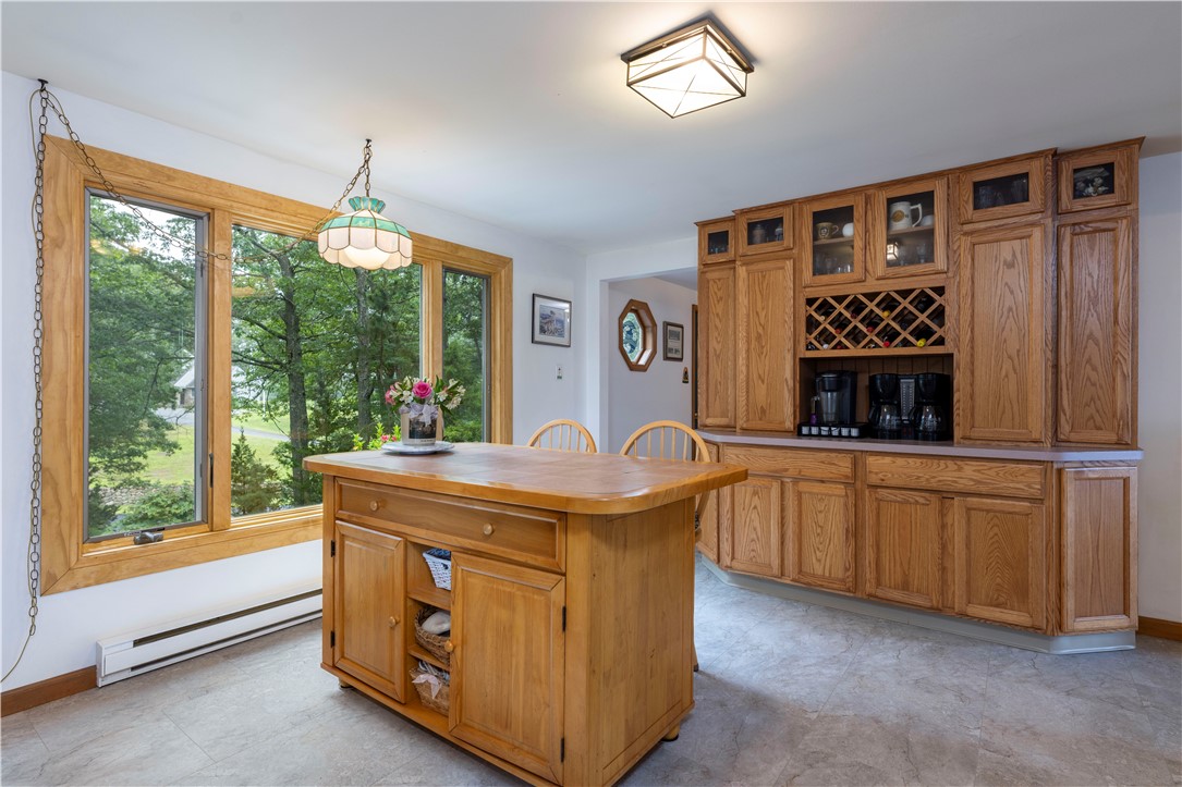 7 Wicklow Road Westerly, RI 02891 - Photo 11 of 33