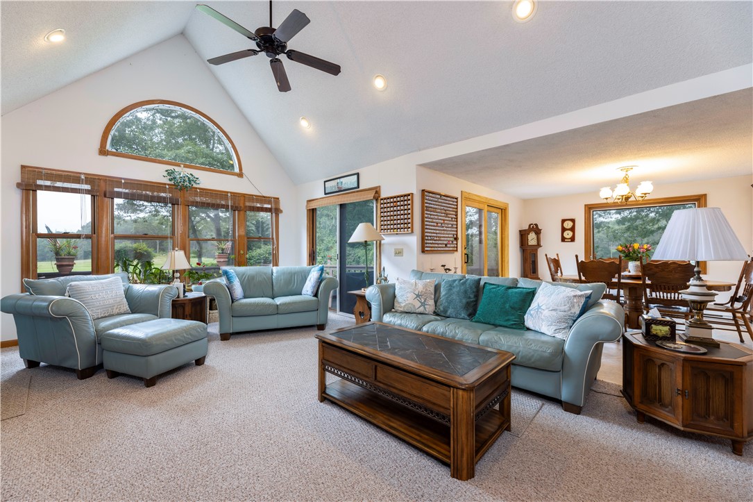 7 Wicklow Road Westerly, RI 02891 - Photo 12 of 33