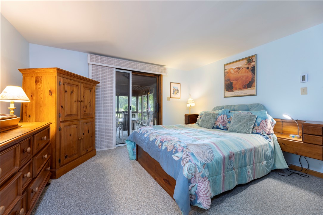 7 Wicklow Road Westerly, RI 02891 - Photo 15 of 33