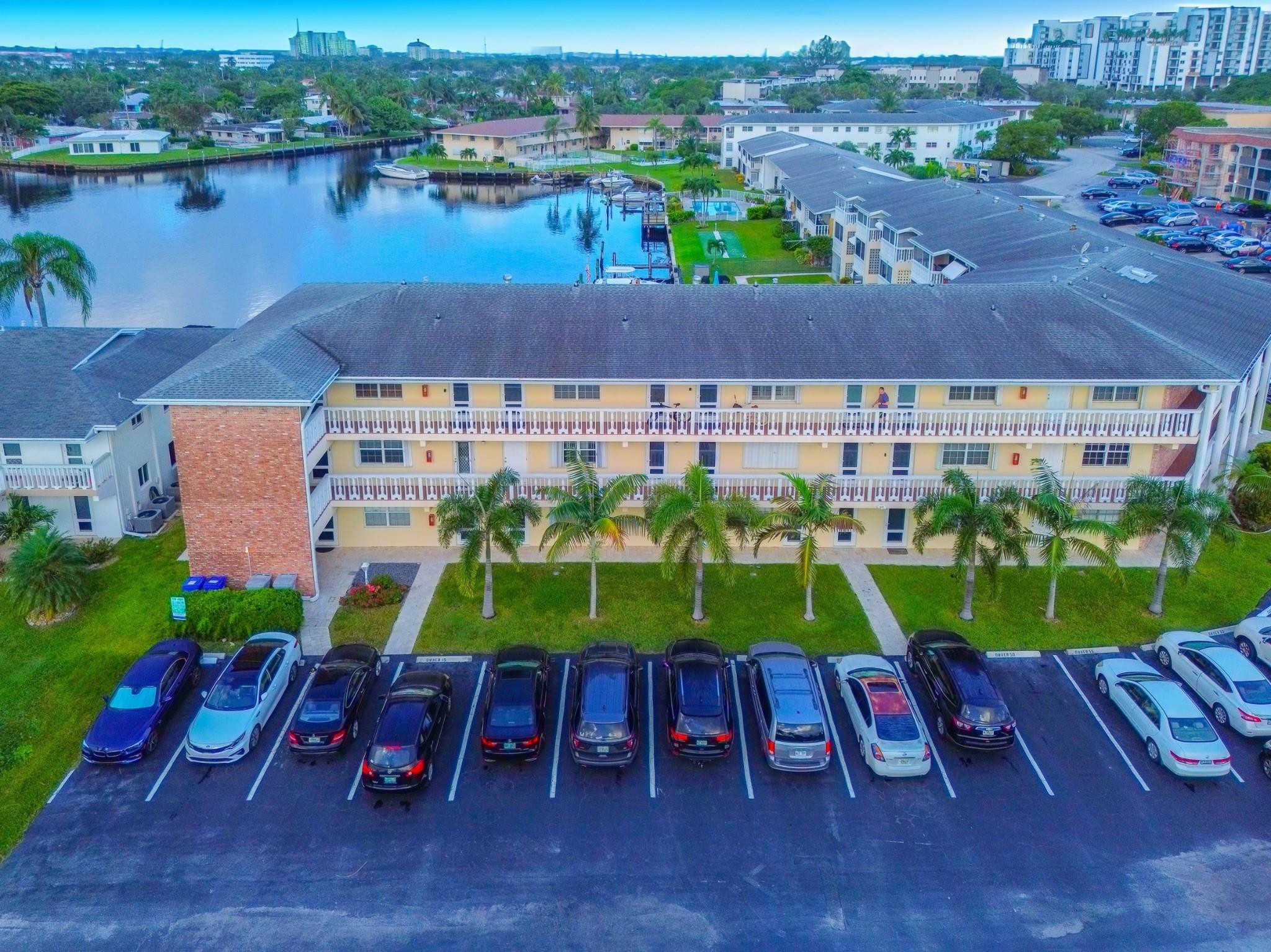 700 Pine Drive, Unit 308 Pompano Beach, FL 33060 - Photo 2 of 32 Photo 2