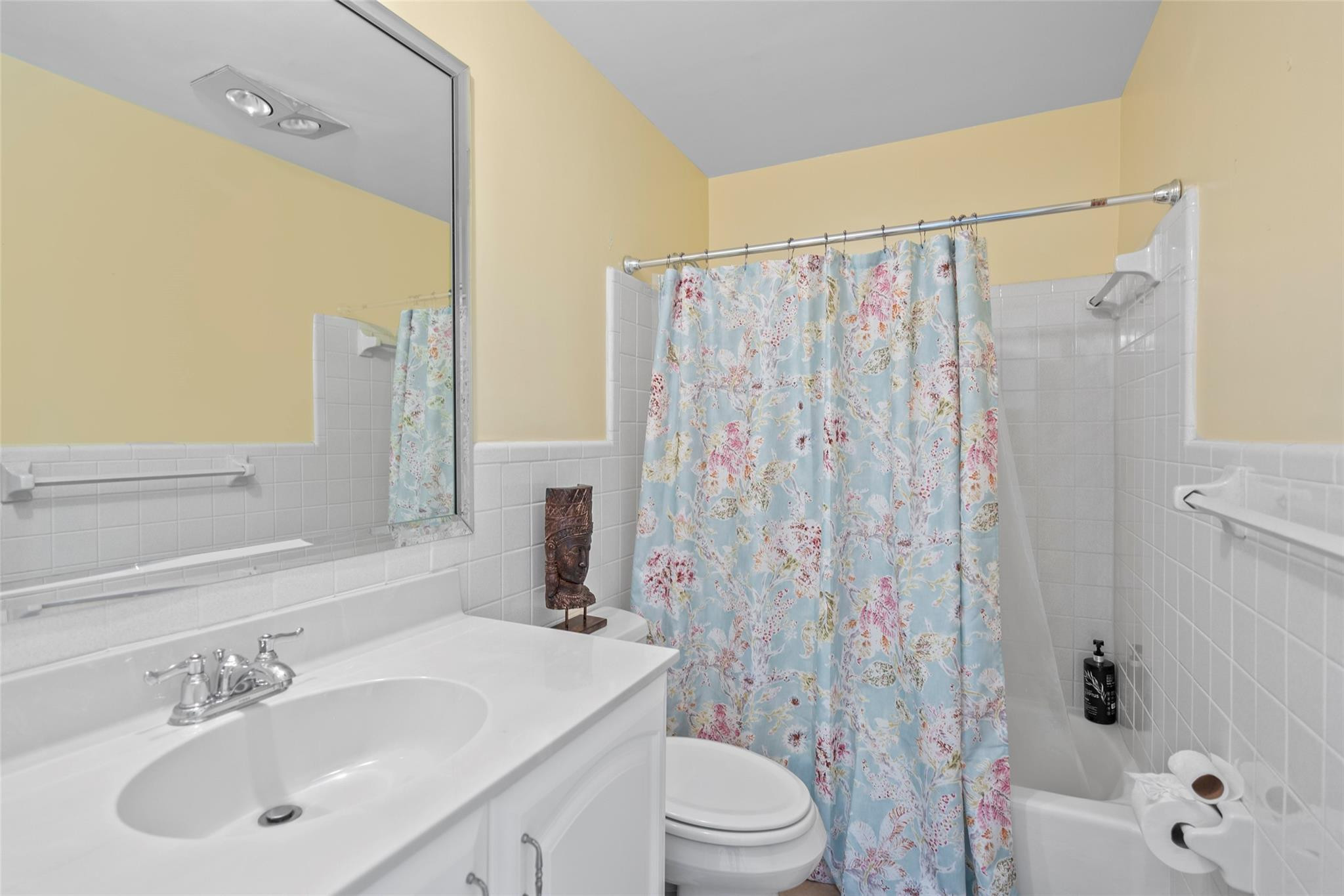 700 Pine Drive, Unit 308 Pompano Beach, FL 33060 - Photo 31 of 32 Photo 31