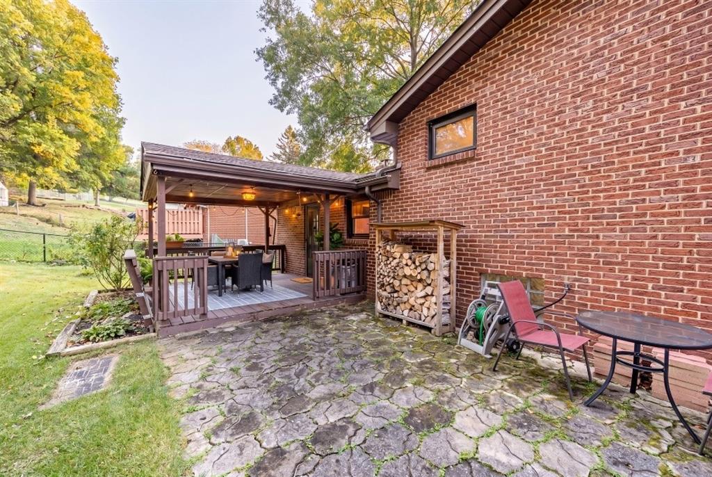 624 Fort Couch Road Pittsburgh, PA 15241 - Photo 11 of 12