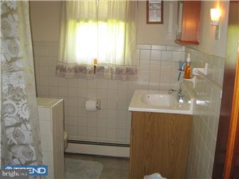 246 Dutch Neck Road East Windsor, NJ 08520 - Photo 7 of 10